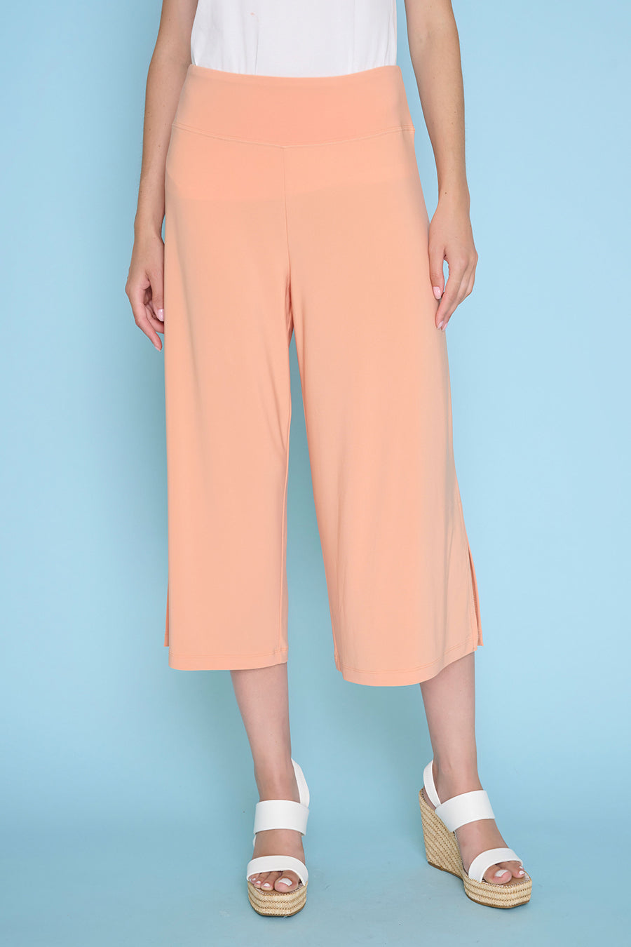 Wide-Leg Side-Slit Capri Pants | Shop Now | Picadilly Canada