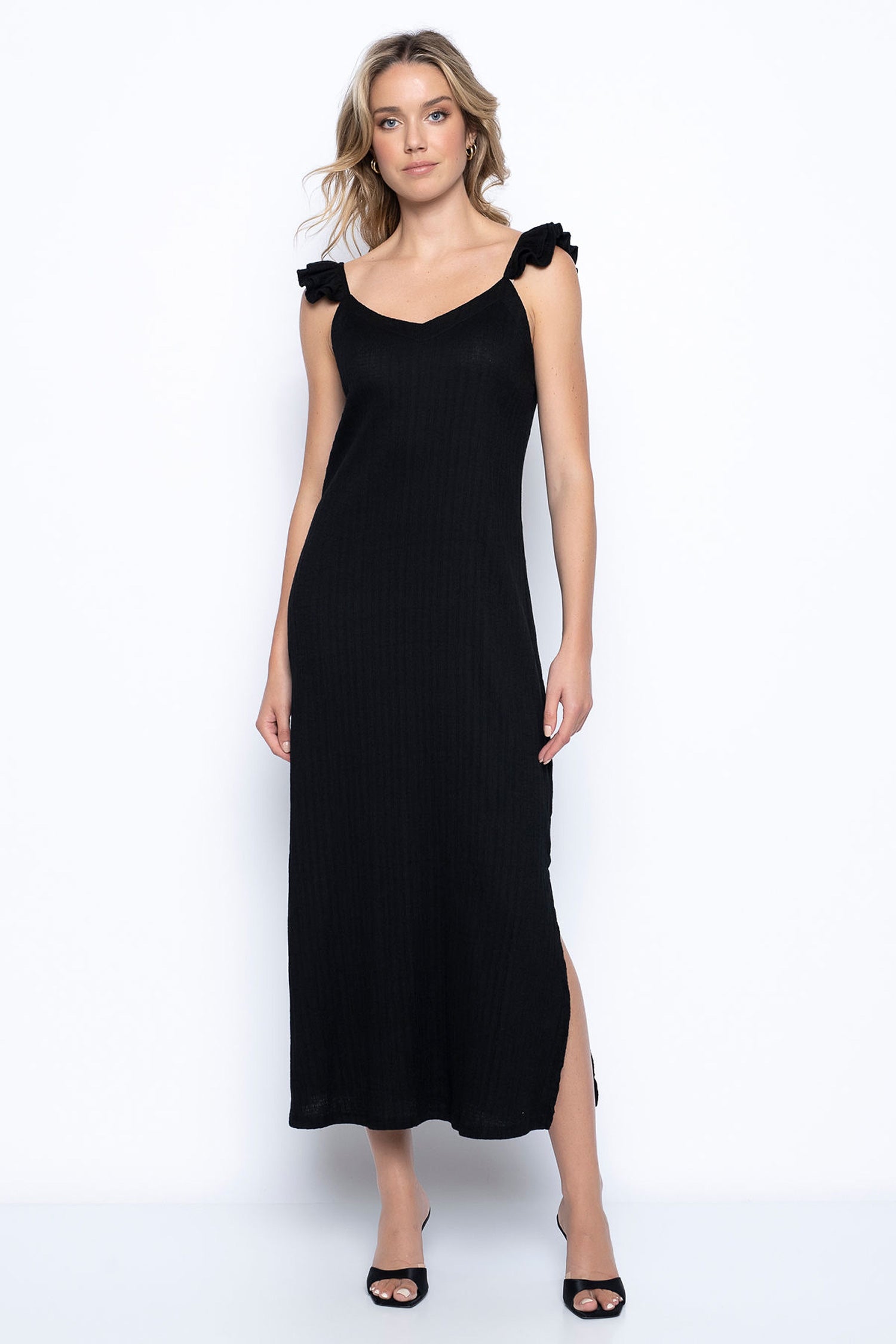 http://us.picadilly.ca/cdn/shop/products/EF637-Ruffle-Strap-Maxi-Dress-1.jpg?v=1682002998