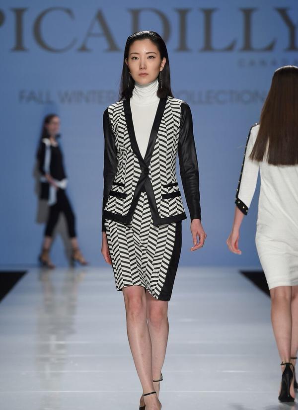 Behind The Scenes With The Style Factory - Pencil Skirt