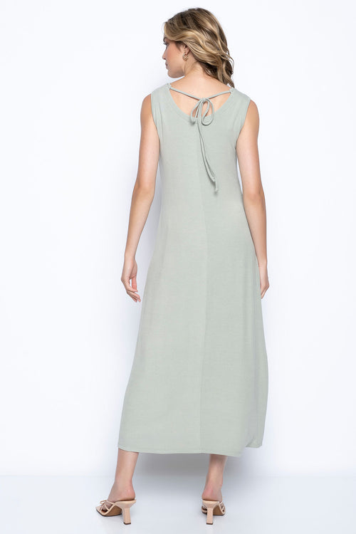 Keyhole Cut Out Neckline Maxi Dress