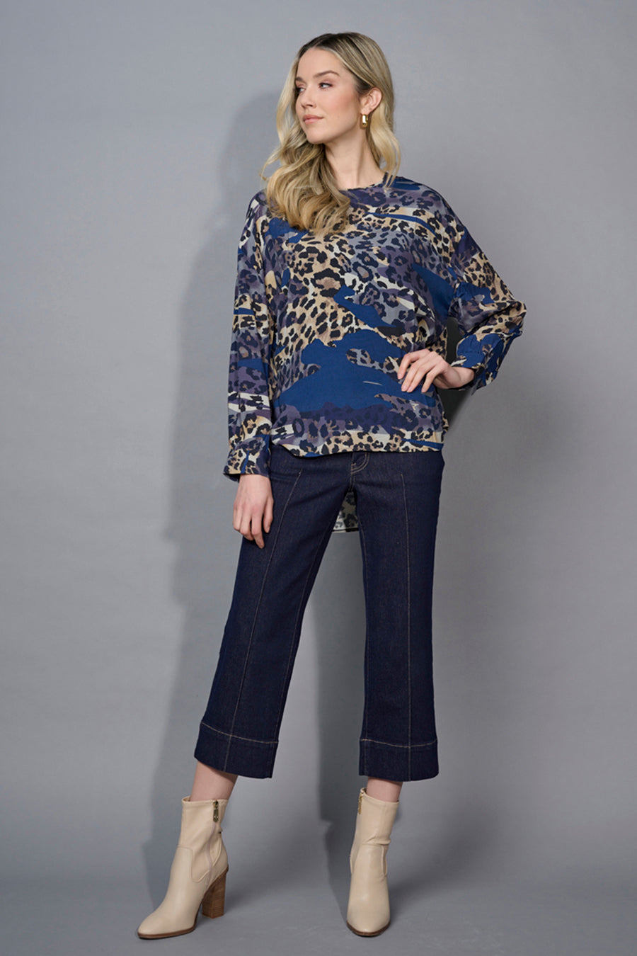 Wide-Leg Cropped Jeans