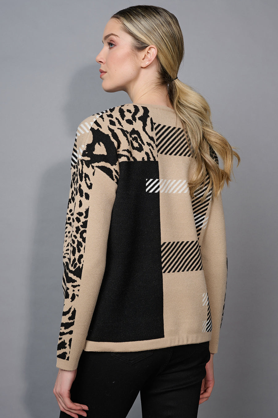 Drawstring Hem Animal Print Jacquard Top