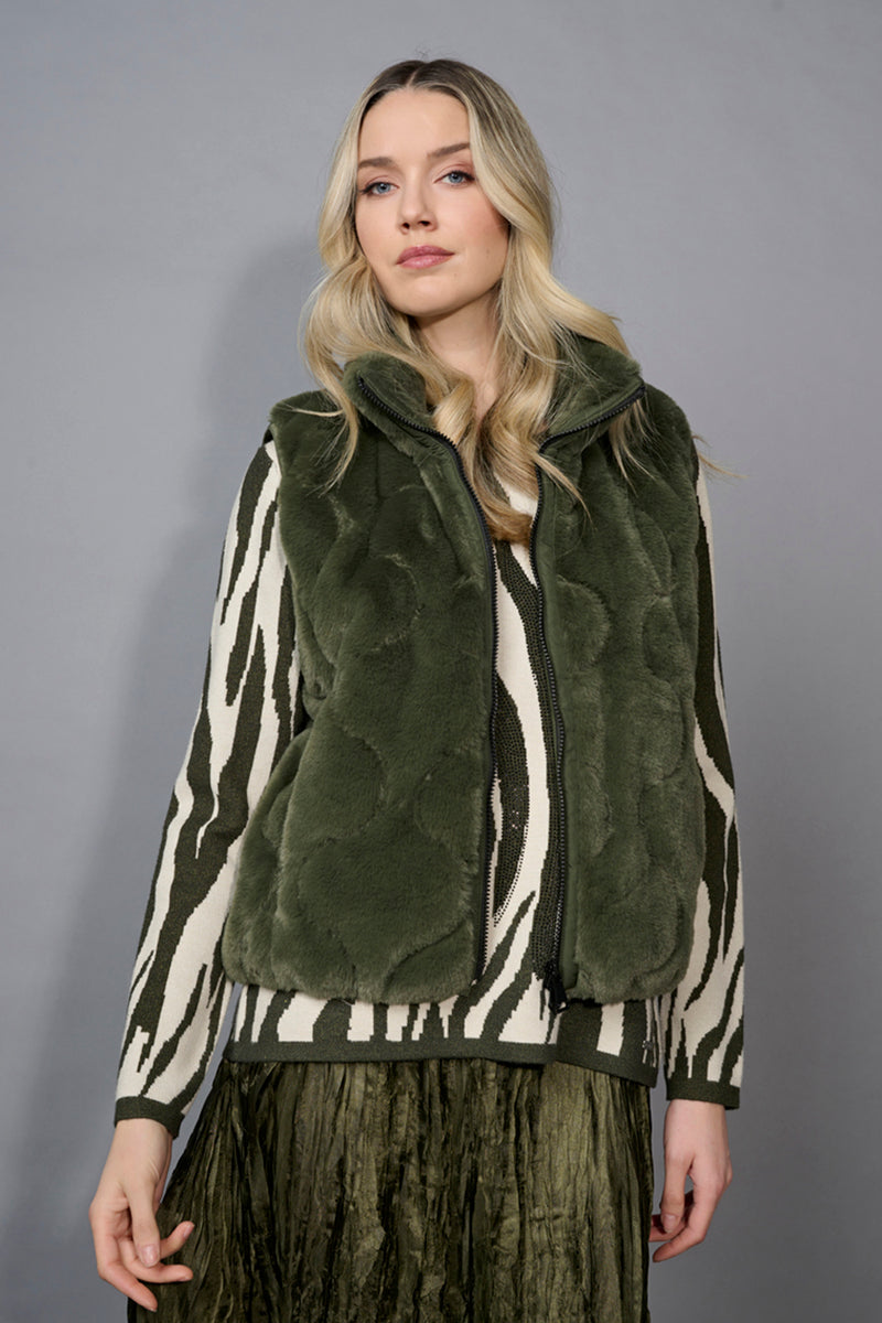 Faux Fur Zip-Front Vest | Shop Now | Picadilly Canada