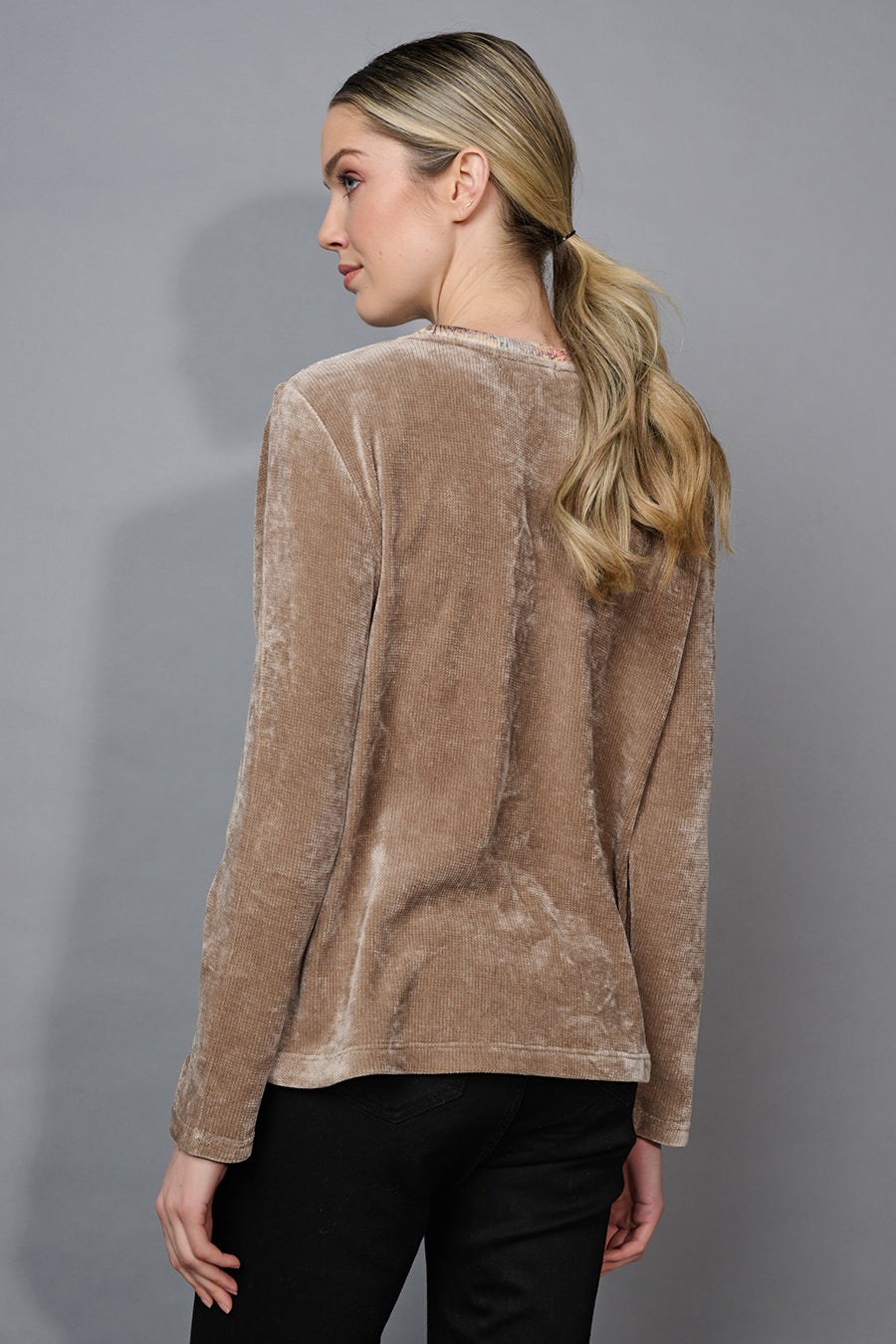 Solid Velvet Crew Neck Printed Knit Top