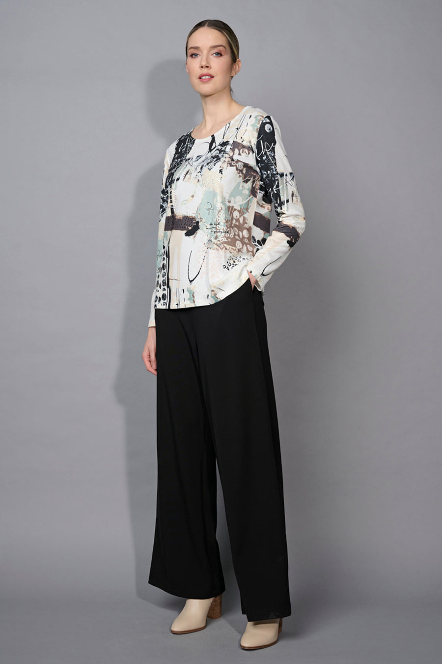 Wide-Leg Center-Seamed Pants