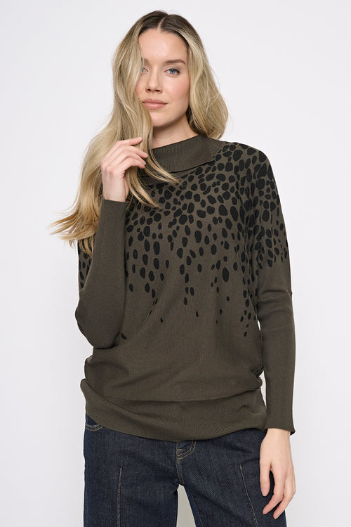 Split Collar Printed Top Front View