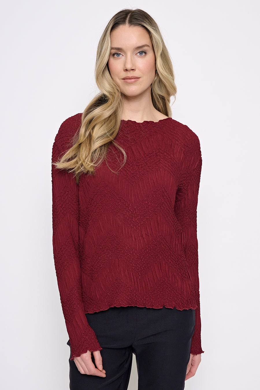 Lettuce-Edge Long-Sleeve Pleated Top