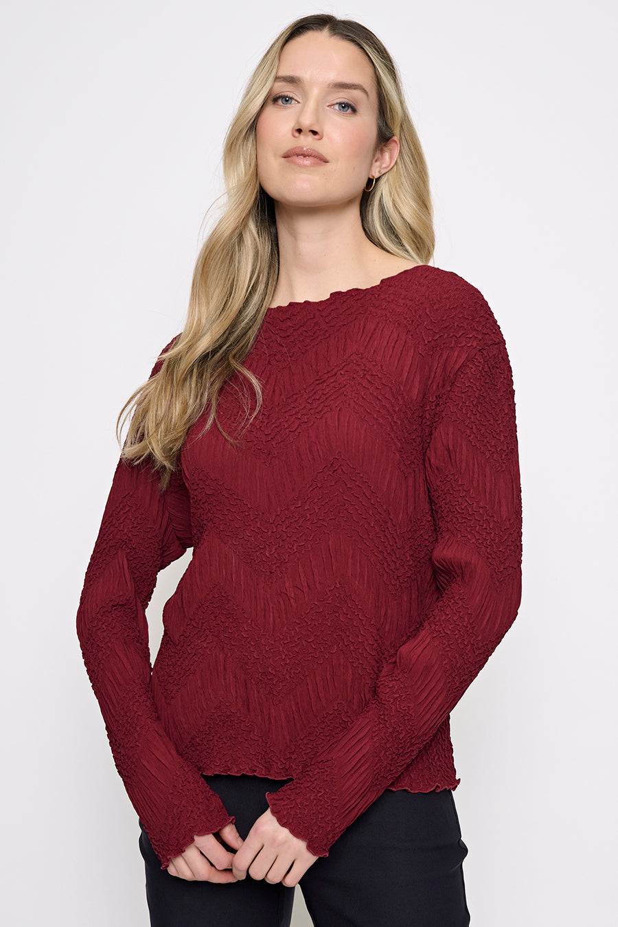 Lettuce-Edge Long-Sleeve Pleated Top