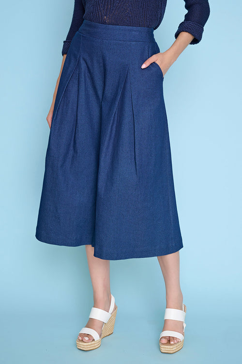 Pleated Wide-Leg Cropped Pants Front View