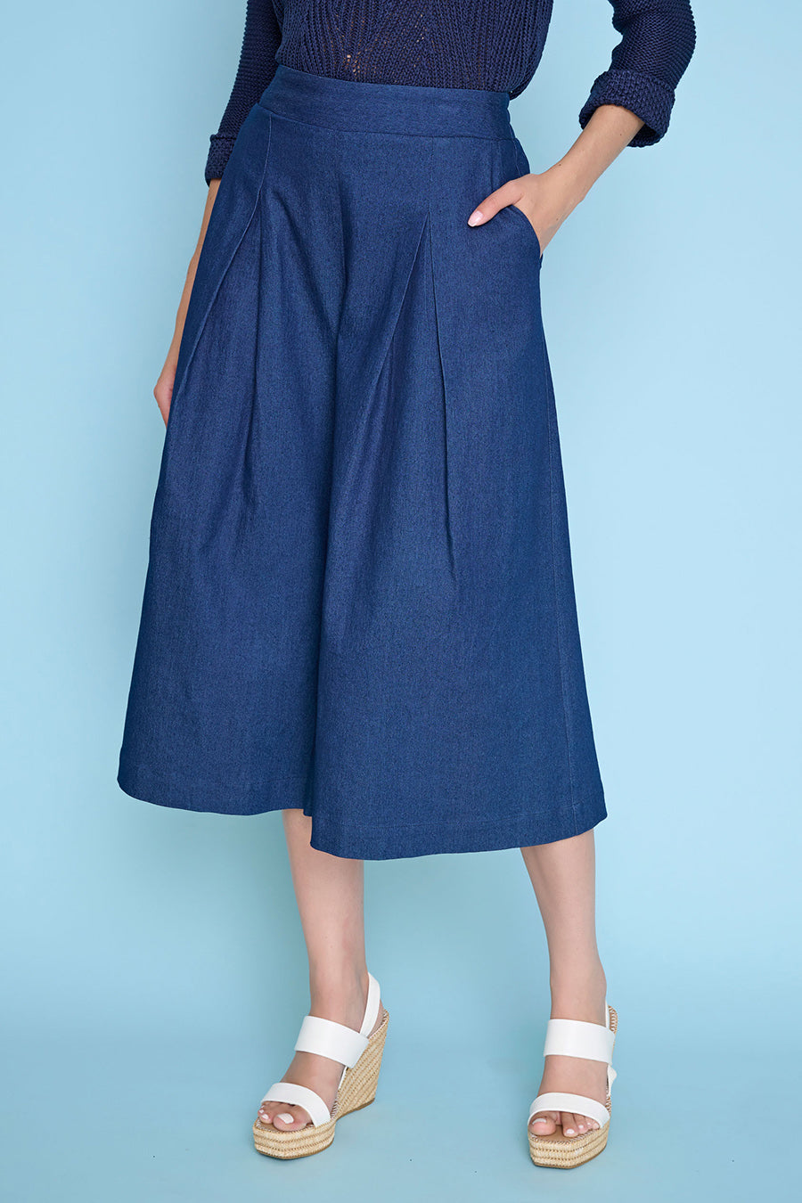 Pleated Wide-Leg Cropped Pants Front View