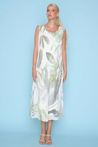 Sleeveless Pleated Long Dress
