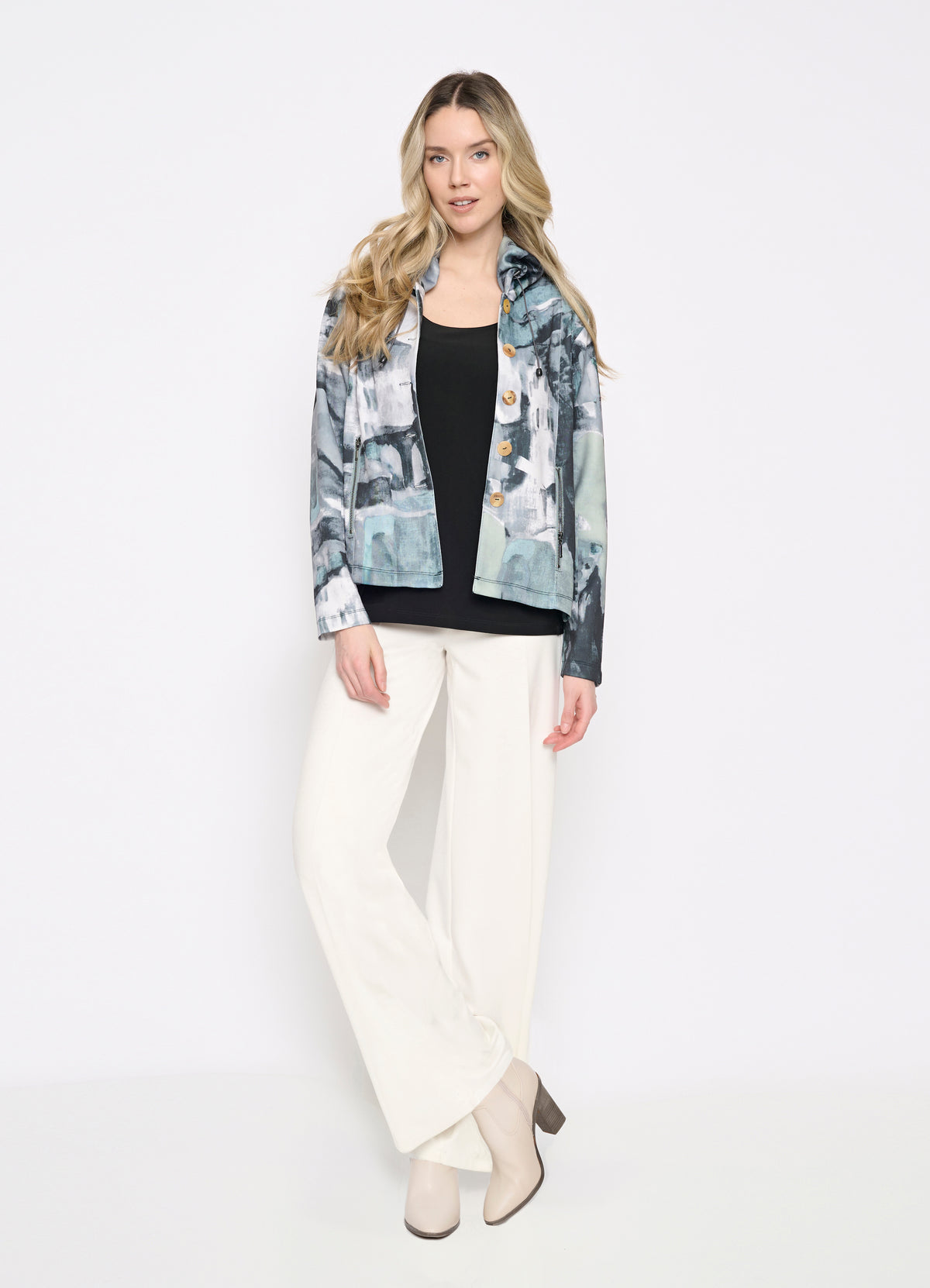 pastel_e3a53944-2b8c-48f9-825b-567f7e6c4451.jpg