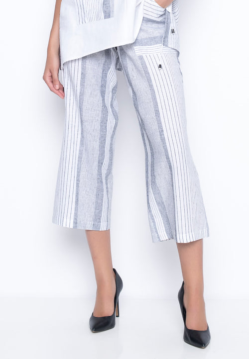Wide Leg Pants With Pockets by Picadilly Canada